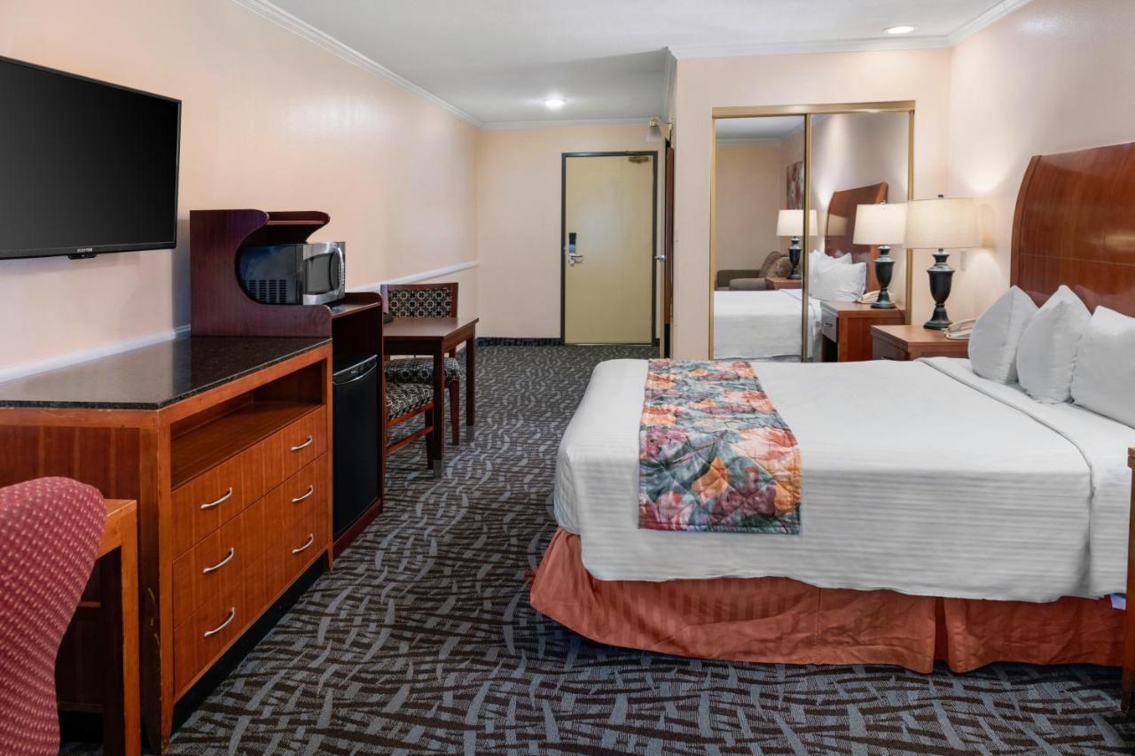 Glendale Hotel
